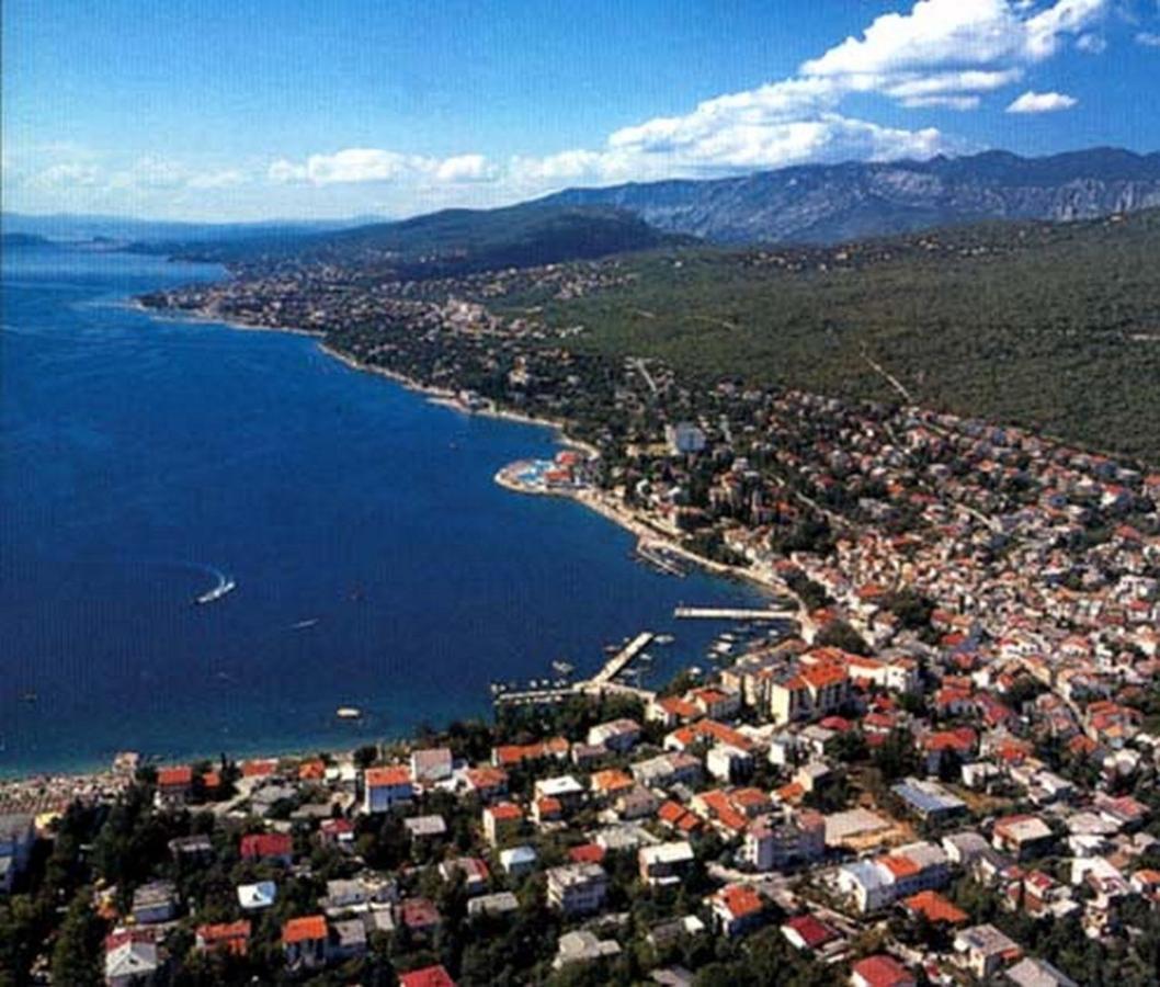 Apartment Kralj Selce Buitenkant foto