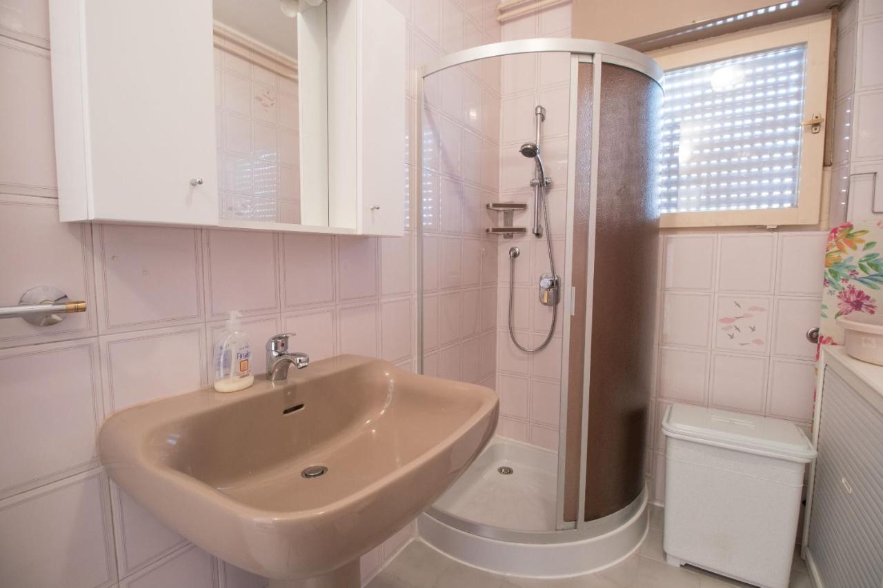 Apartment Kralj Selce Buitenkant foto